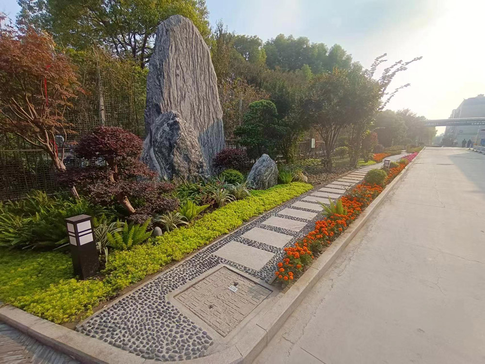 捷普綠點(diǎn)無錫廠區(qū)人行道改善